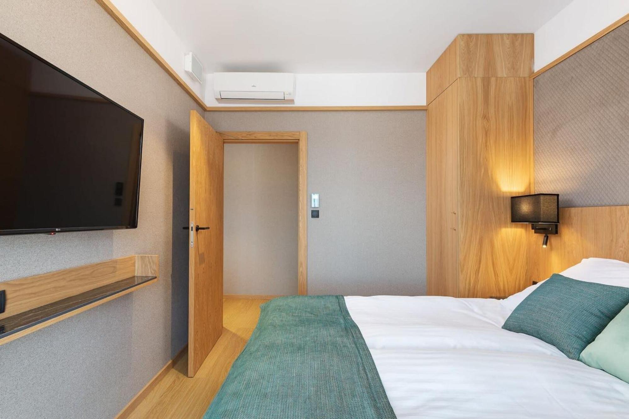 Apartamenty Deo Plaza By Rent Like Home 格但斯克 外观 照片