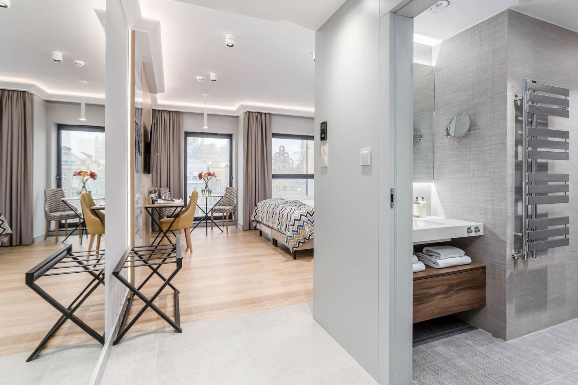 Apartamenty Deo Plaza By Rent Like Home 格但斯克 外观 照片