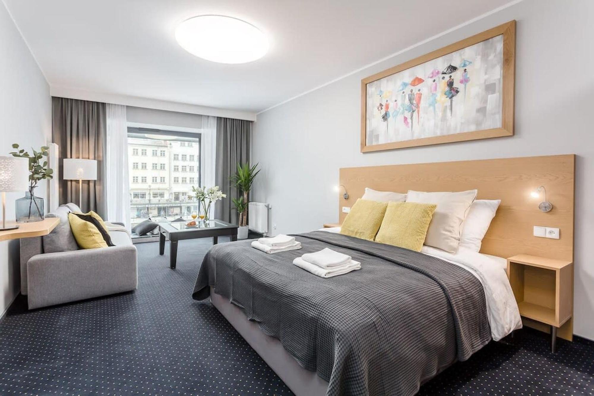 Apartamenty Deo Plaza By Rent Like Home 格但斯克 外观 照片